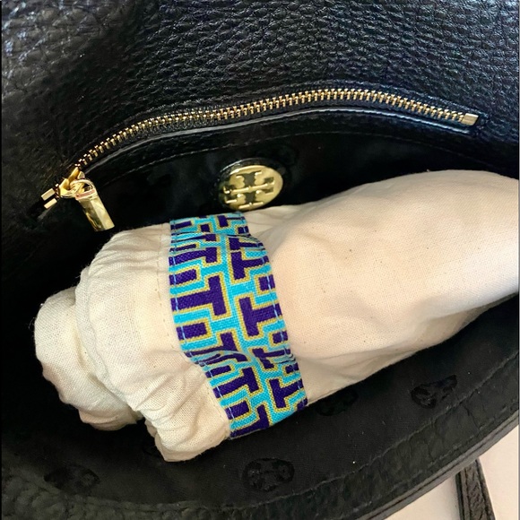 🍀🌸NEW🌸Tory Burch Crossbody bag/shoulder bag/XL clutch/black/leather - Picture 11 of 12